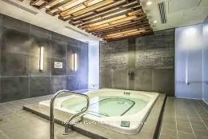3 Bedrooms Condo at 300 Front, Toronto For sale