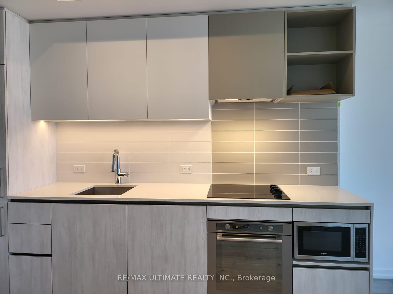 1 Bedroom Condo at 1000 Portage, Vaughan For sale