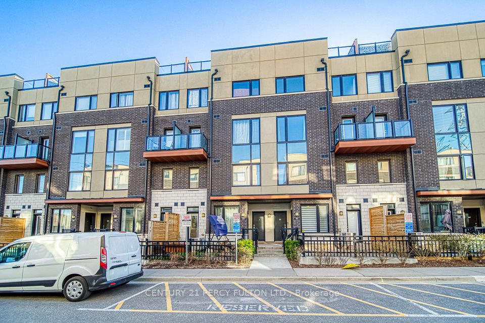 1555 Kingston