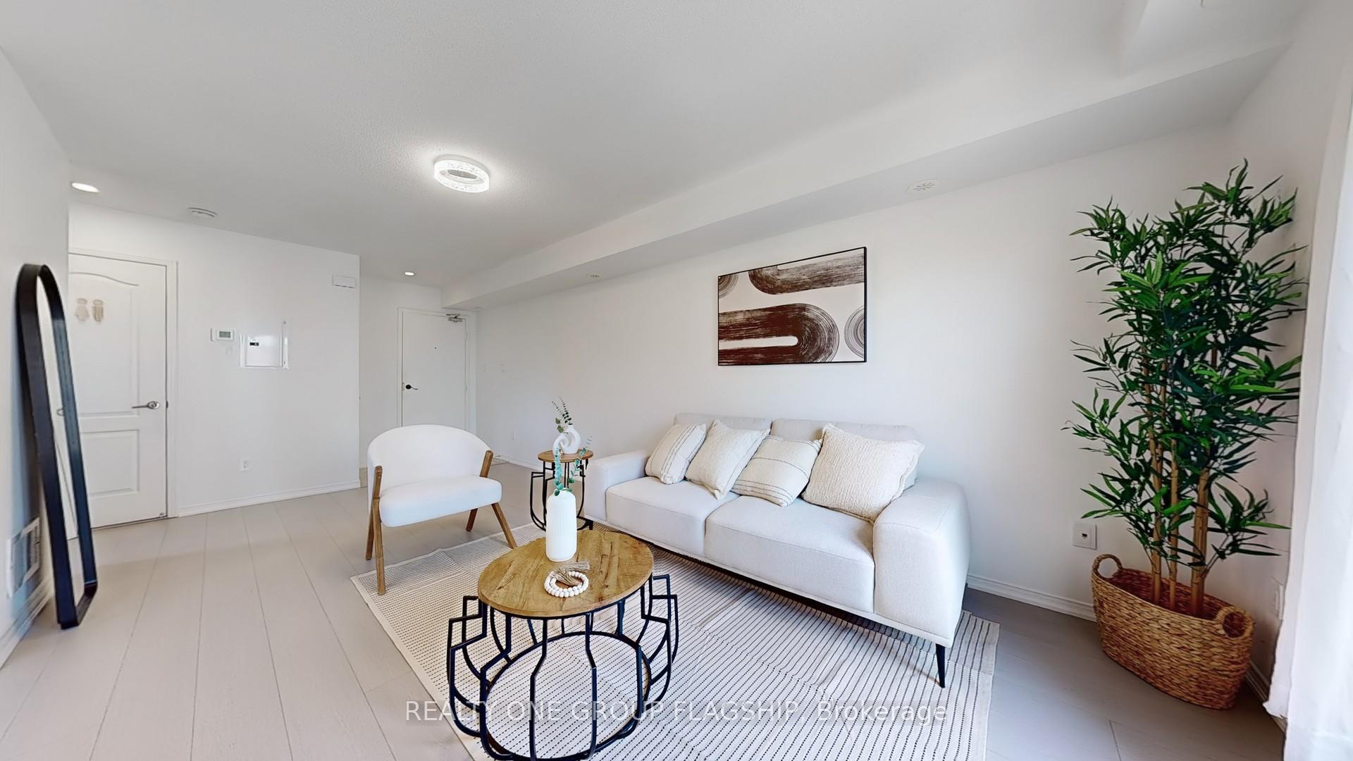 2 Bedrooms Condo at 2557 Sixth, Oakville For sale