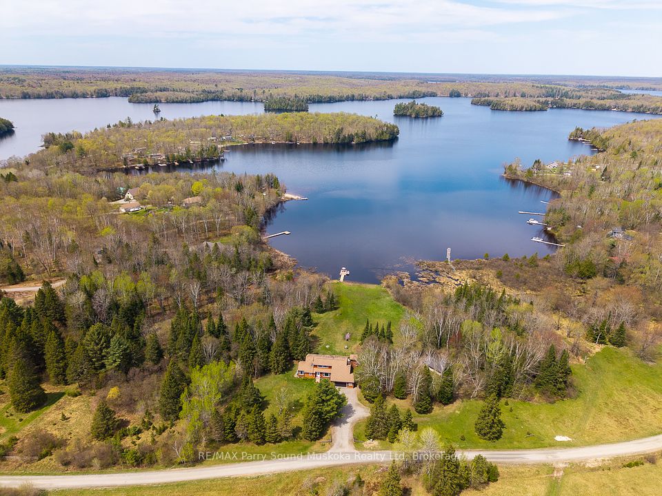 258 Lakeside Trail, Magnetawan, ON P0A 1P0