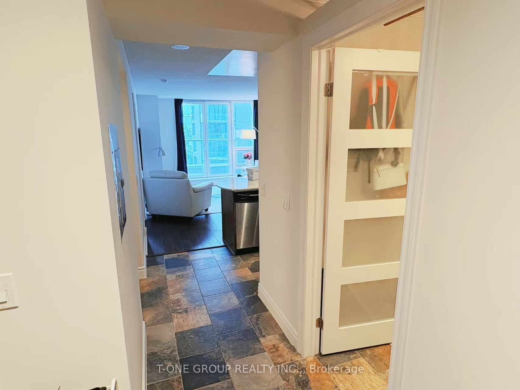 763 Bay Street, #3209