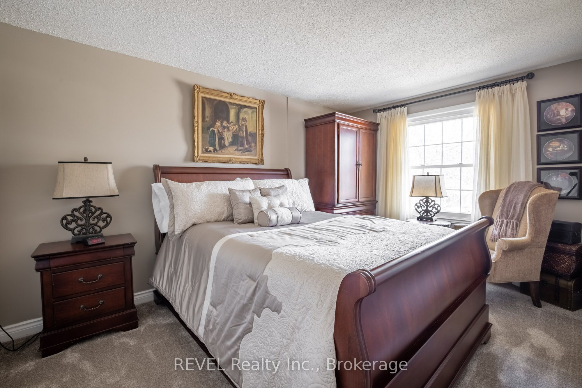 409 Vine Street, #12