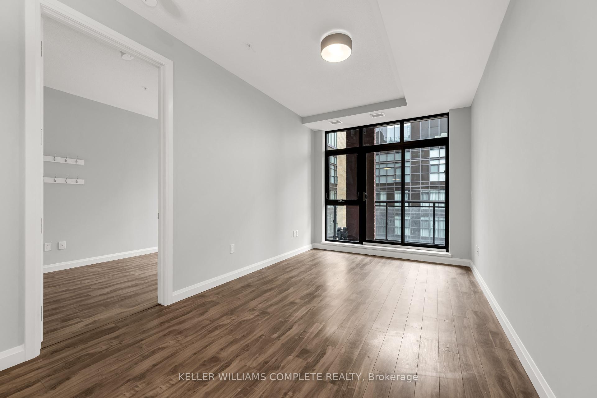 1 Bedroom Condo at 112 King,  Hamilton For sale