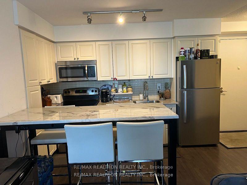 3 Bedrooms Condo at 830 Lawrence, Toronto For sale