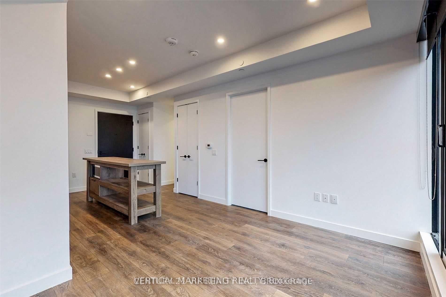 1 Bedroom Condo at 505 Richmond,  Toronto For sale