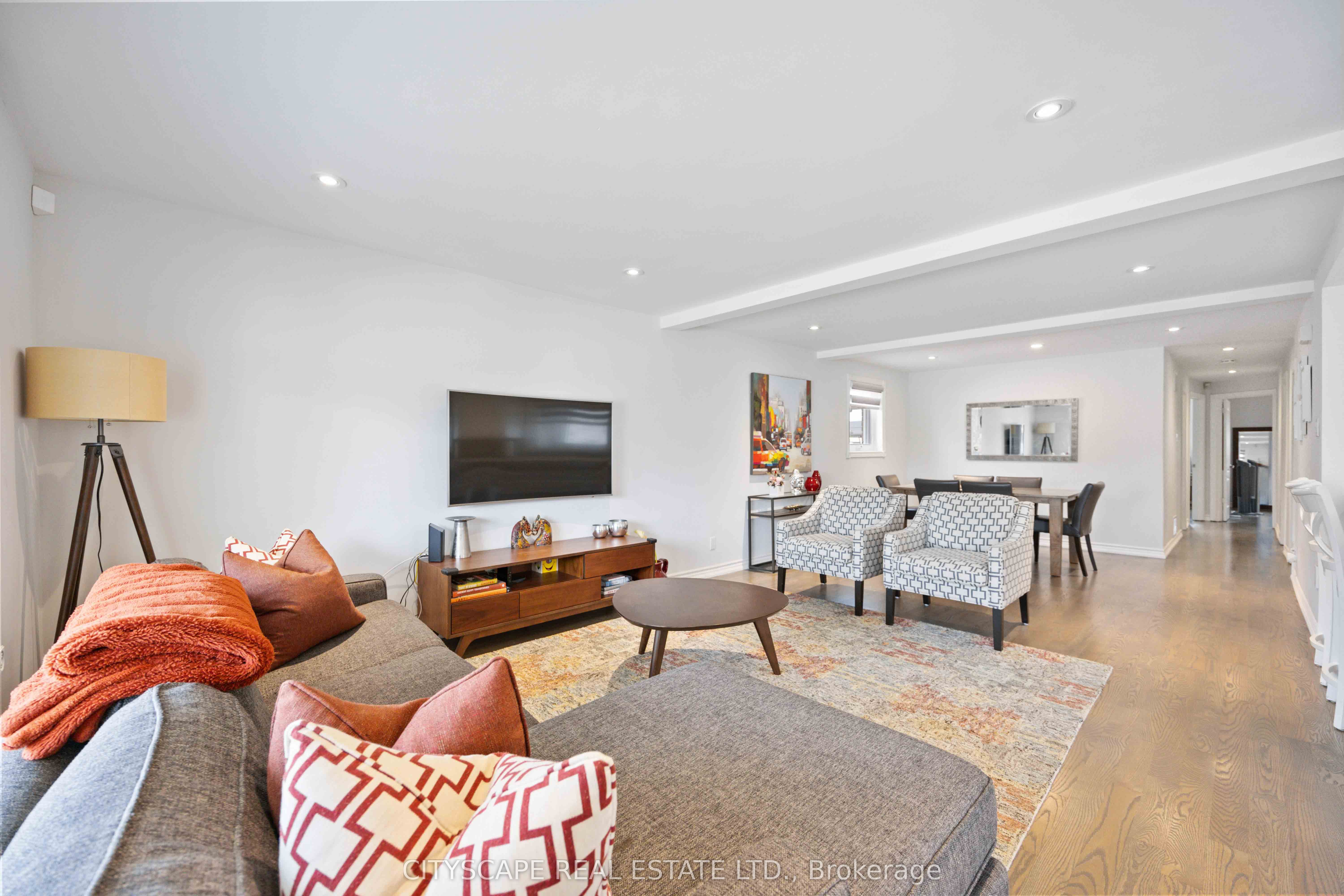39 Bentworth Avenue