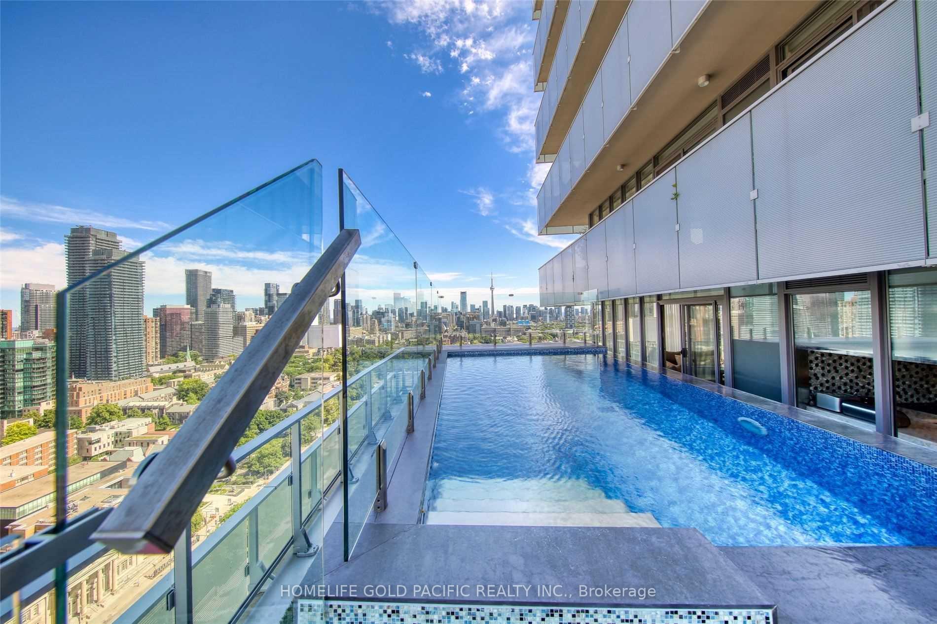 2 Bedrooms Condo at 200 Bloor, Toronto For sale