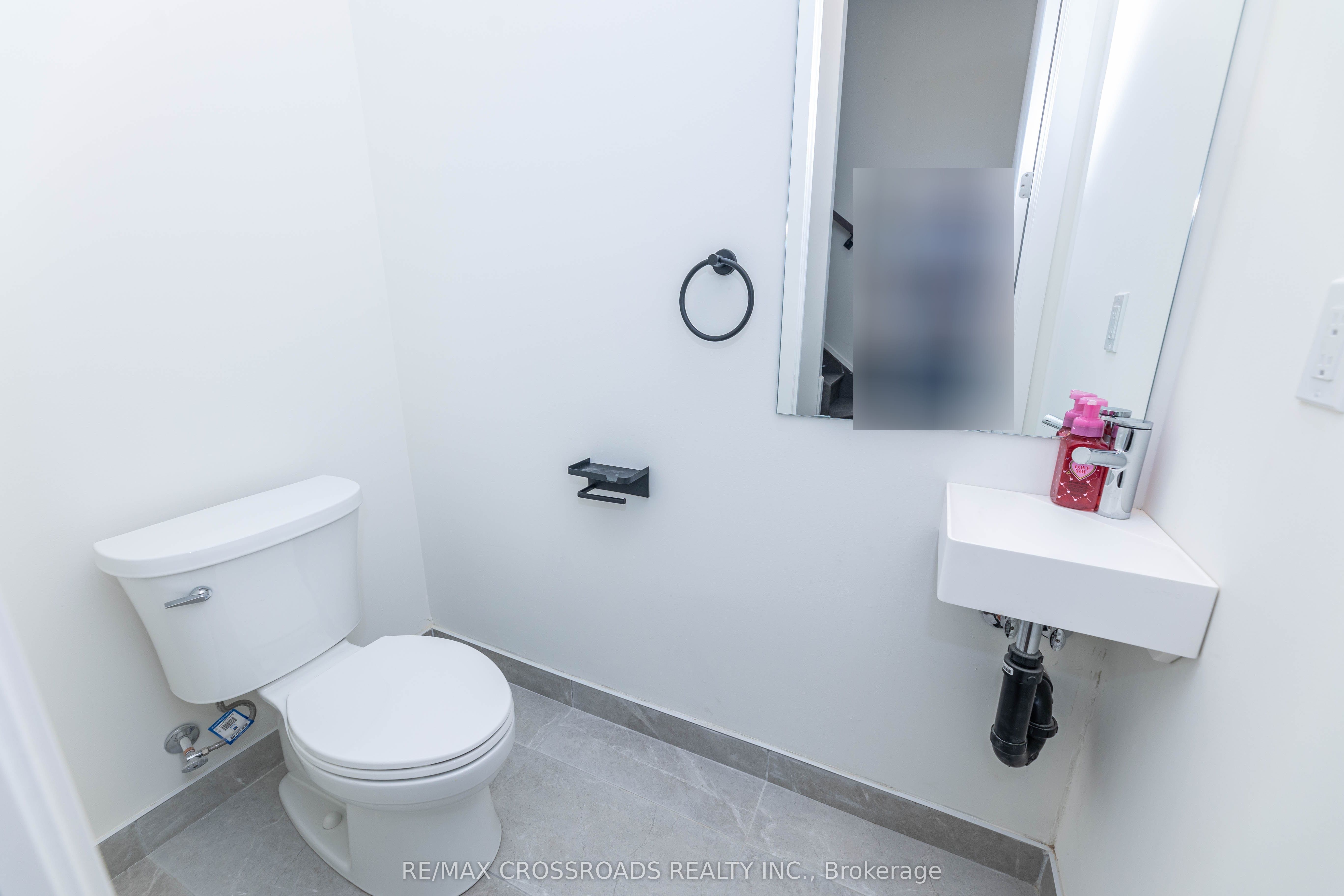 10 David Eyer Road E, #1203