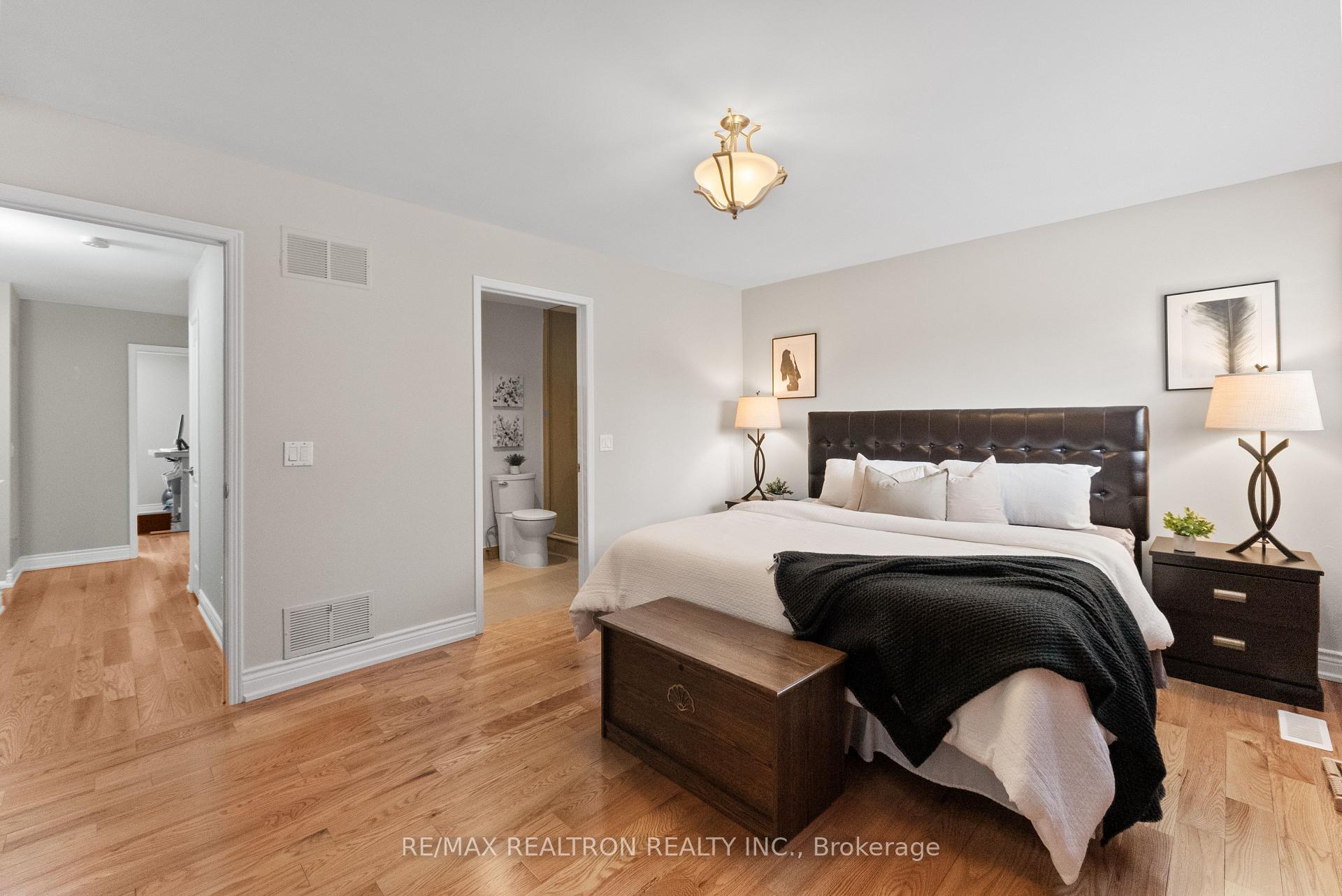 4 Bedrooms Condo at 316 Torresdale, Toronto For sale