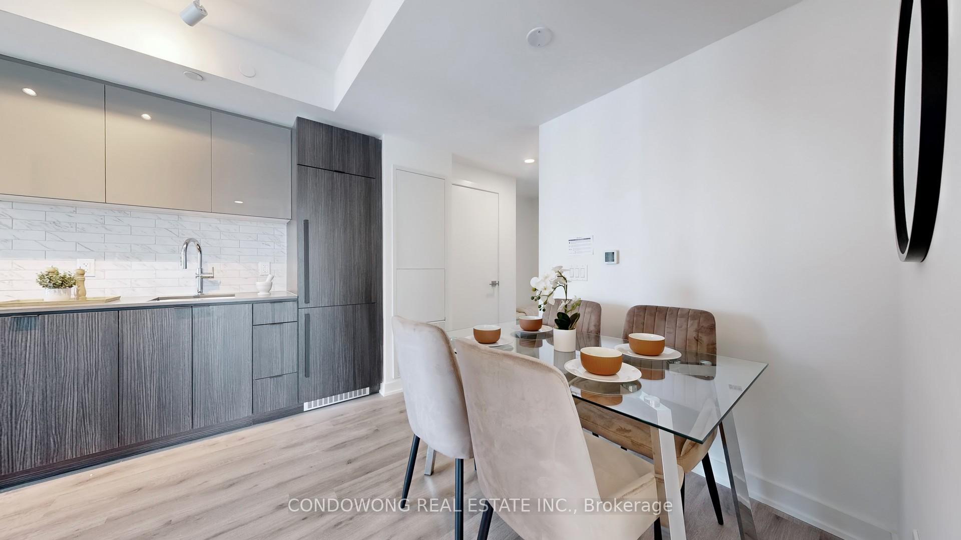 2 Bedrooms Condo at 252 Church,  Toronto For sale
