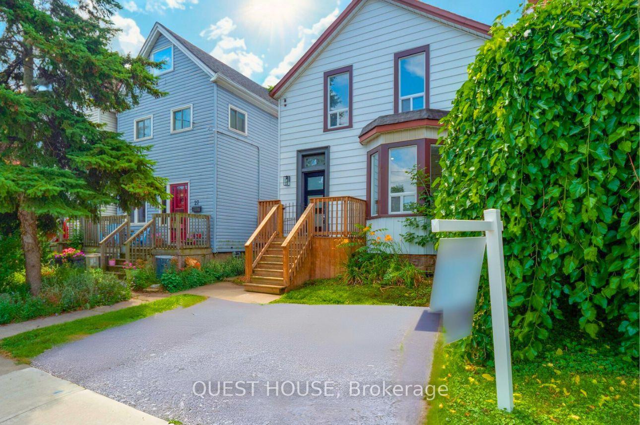 29 Melbourne Street, Hamilton, ON L8P 2A5