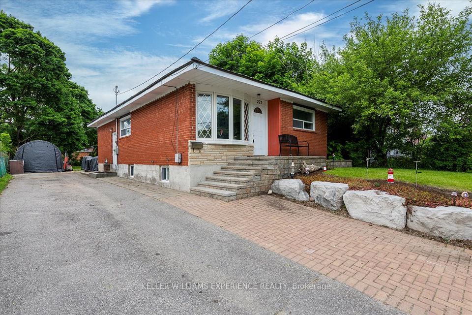 227 Southview