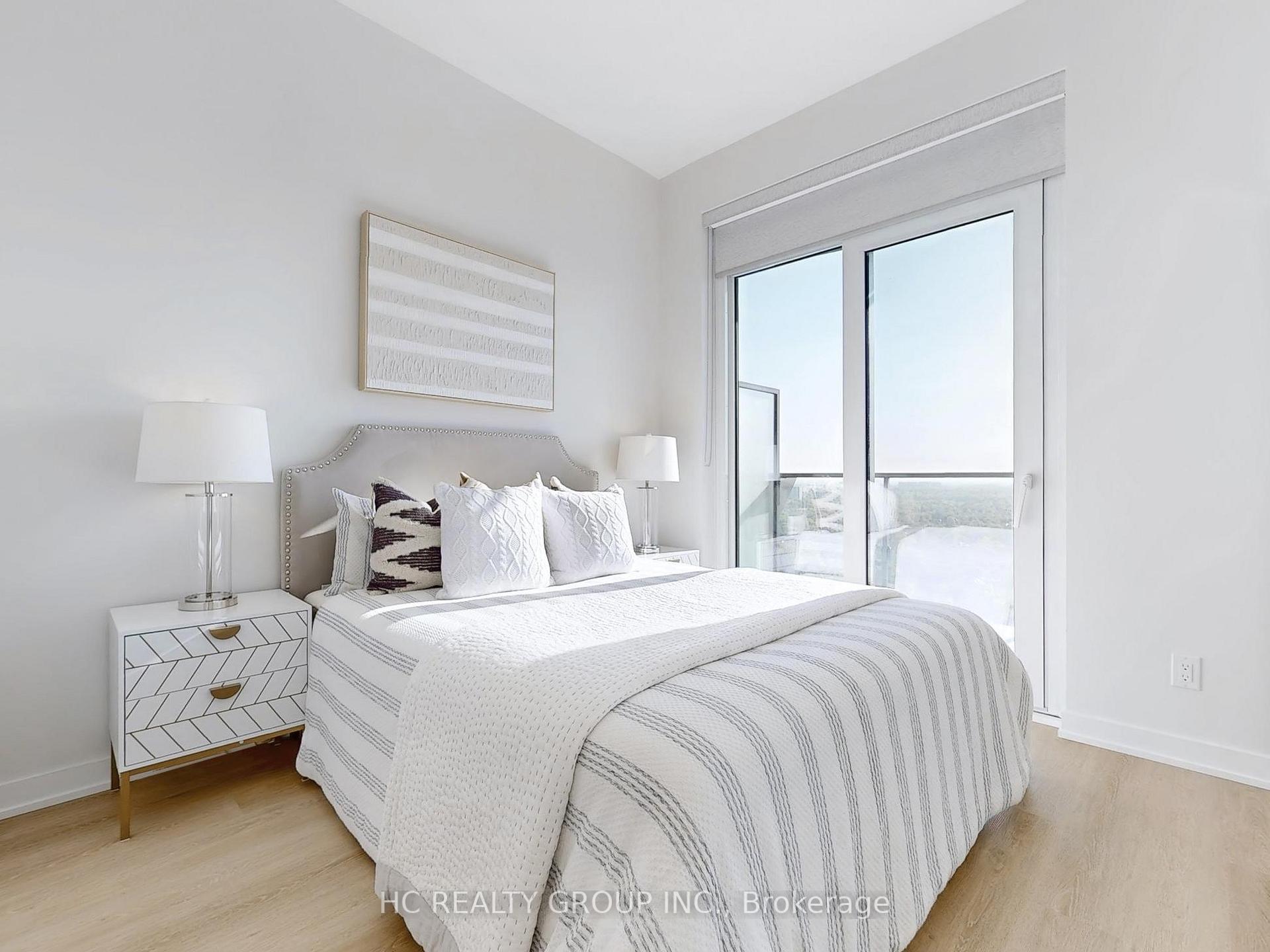 3 Bedrooms Condo at 15 Ellerslie, Toronto For sale