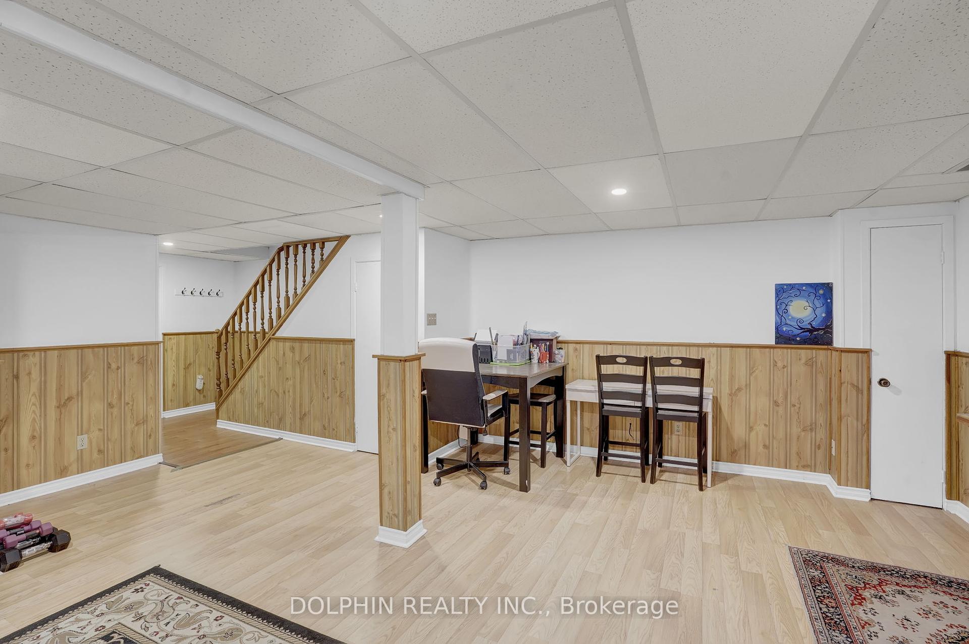 3 Bedrooms Condo at 3033 Glencrest, Burlington For sale