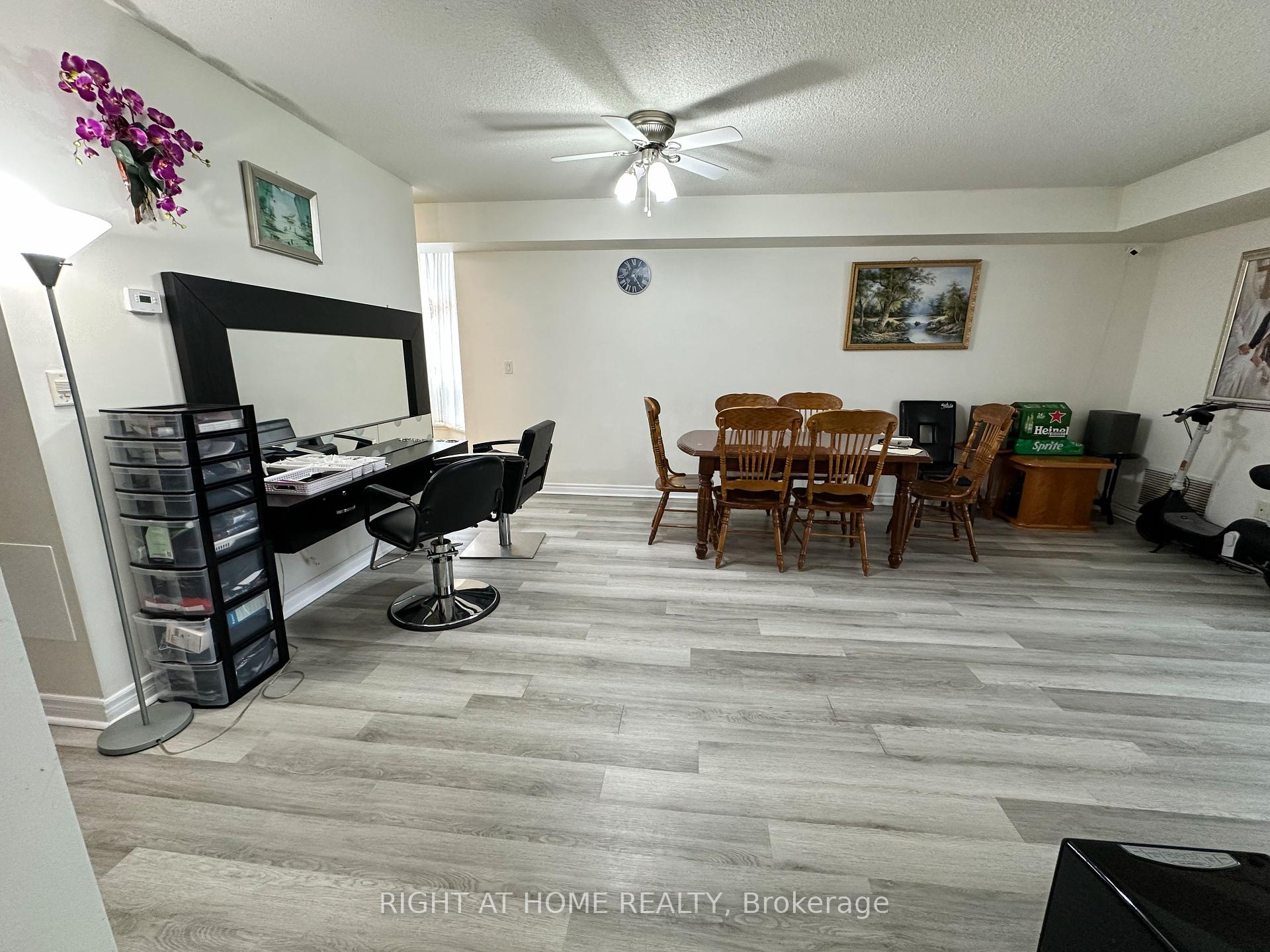 3 Bedrooms Condo at 2088 Lawrence, Toronto For sale