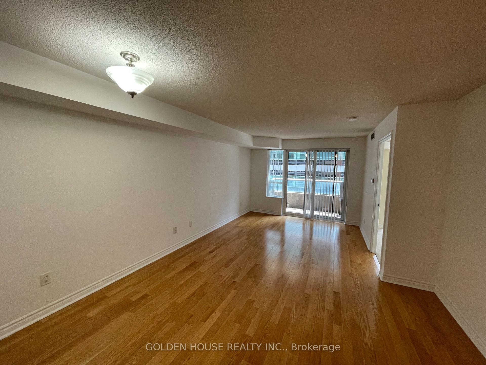 1 Bedroom Condo at 270 Wellington, Toronto For sale