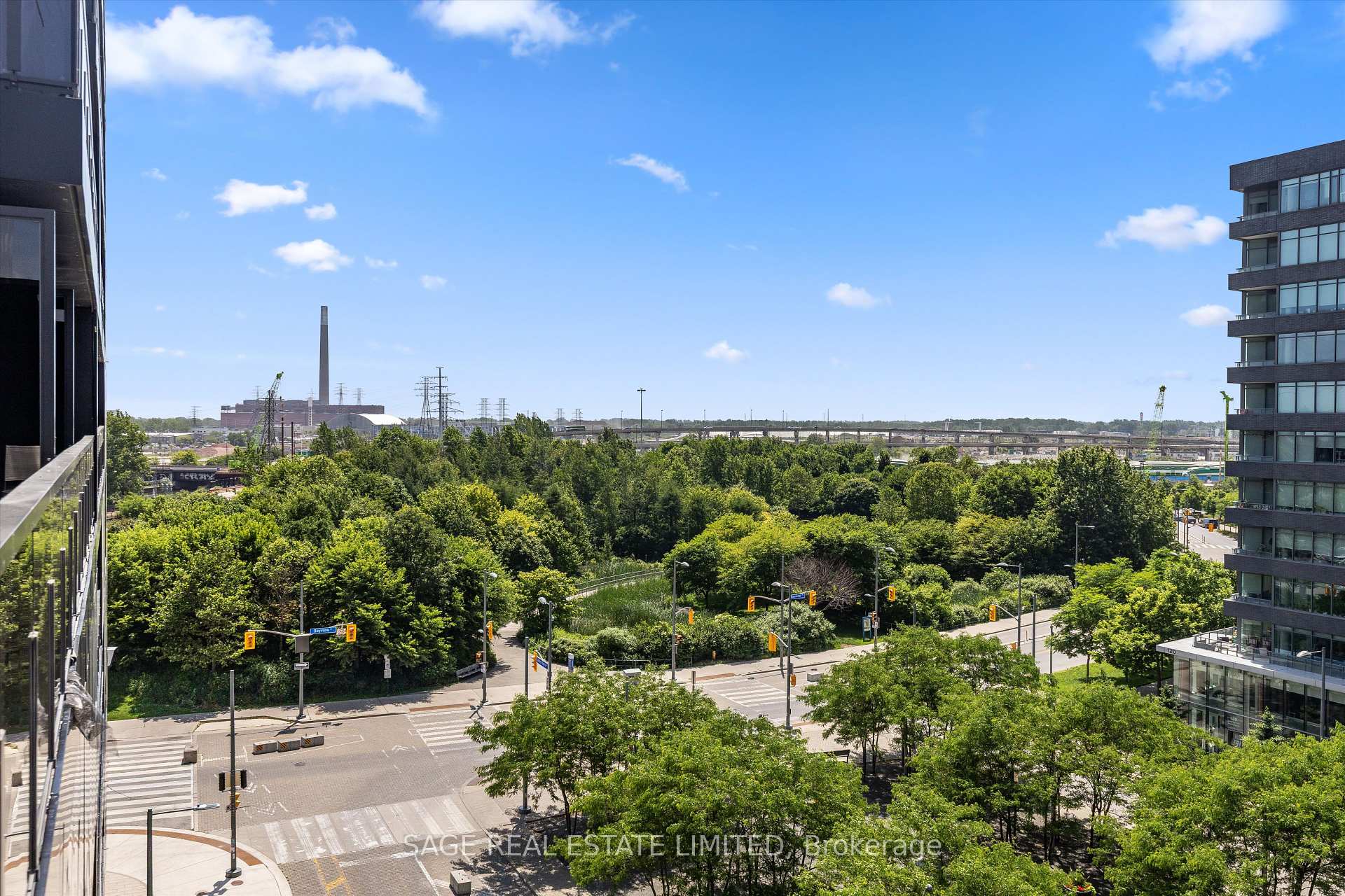 1 Bedroom Condo at 170 Bayview, Toronto For sale