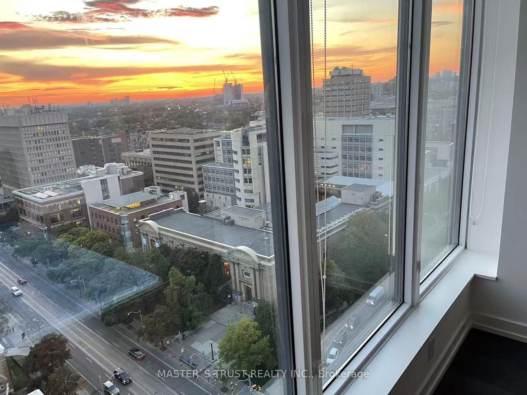 2 Bedrooms Condo at 203 College, Toronto For sale