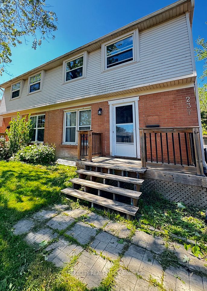 237 Homestead(Room) Crescent, London North, ON N6G 2E7