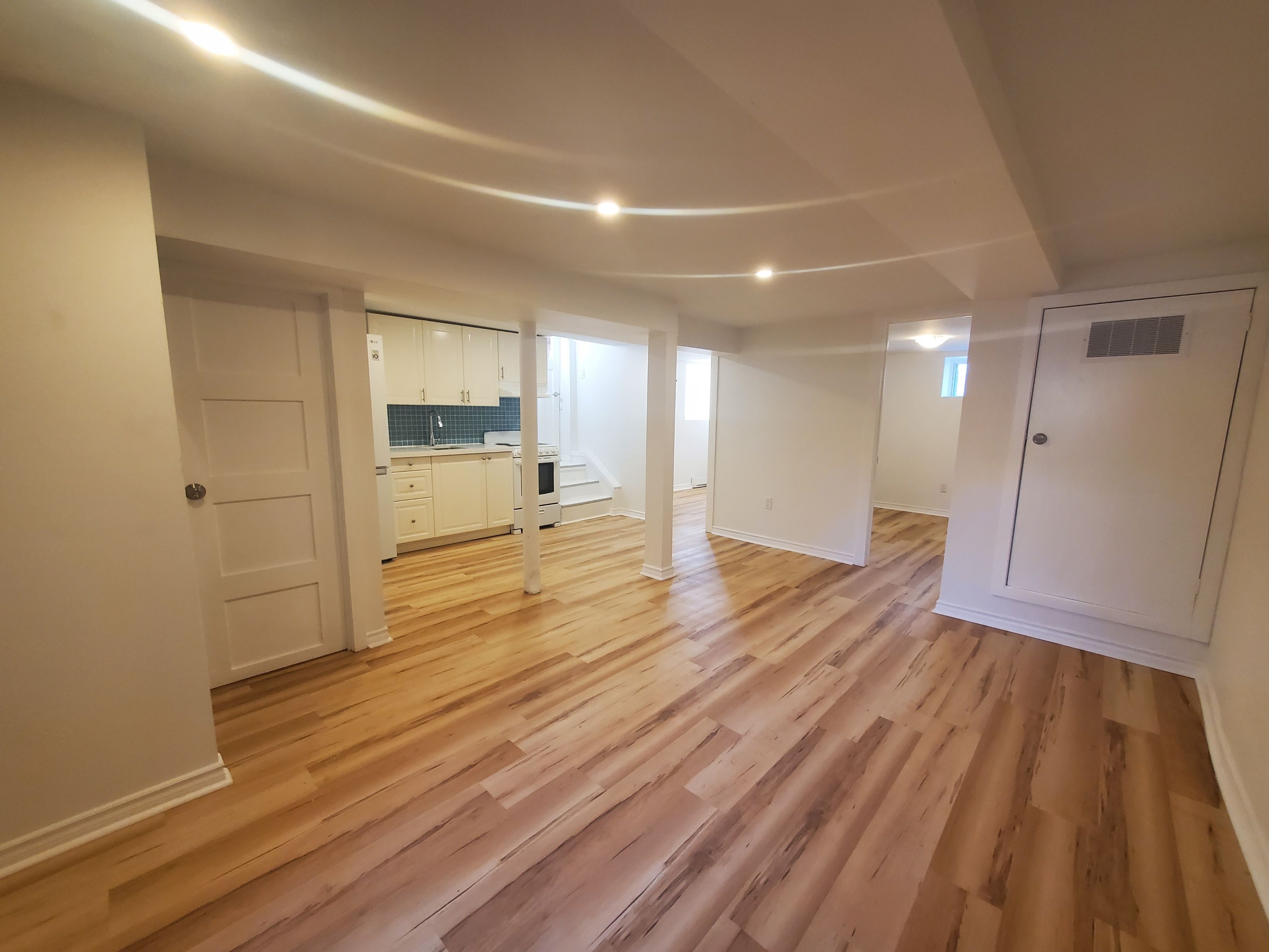 404 Spadina Road 405