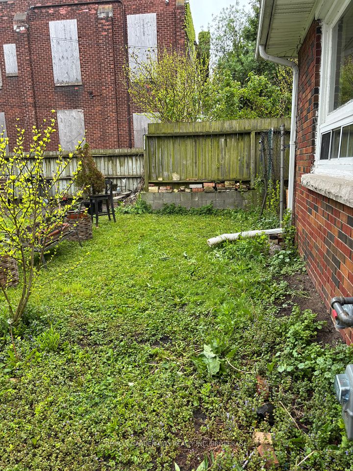 178 Mitchell Street, Port Colborne, ON L3K 1Y1