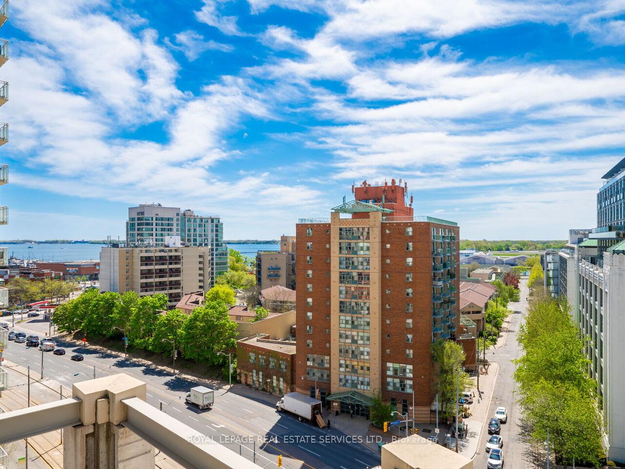 2 Bedrooms Condo at 628 Fleet, Toronto For sale