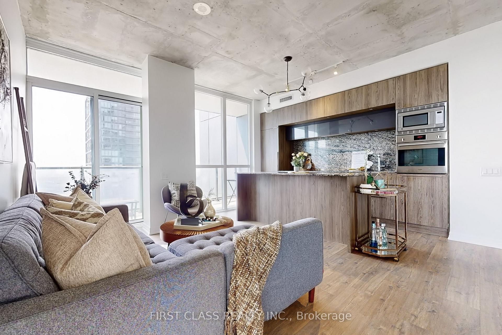 3 Bedrooms Condo at 88 Blue Jays, Toronto For sale