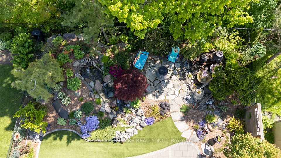 1585 Blackmaple Crescent, London East, ON N5Y 6L7