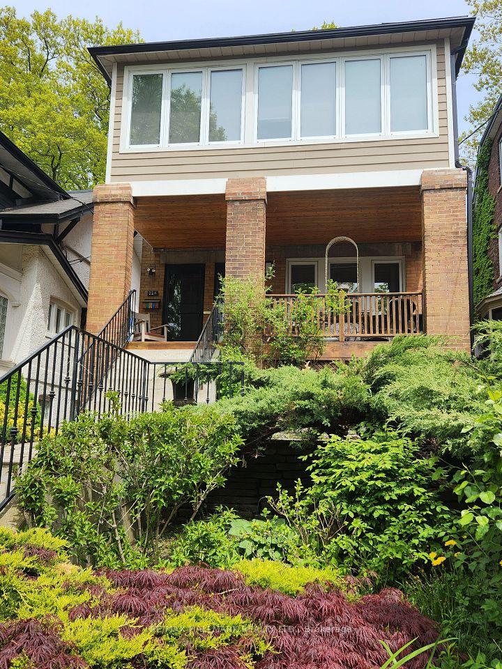 22 Glenfern Avenue