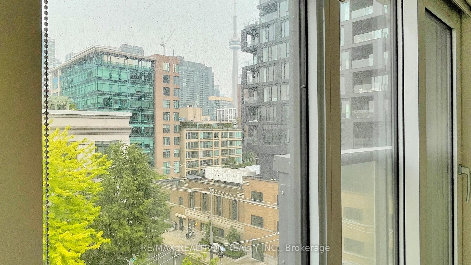 1 Bedroom Condo at 2 Augusta, Toronto For sale