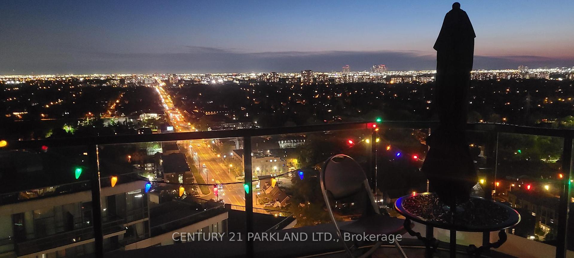3 Bedrooms Condo at 7 Lorraine, Toronto For sale