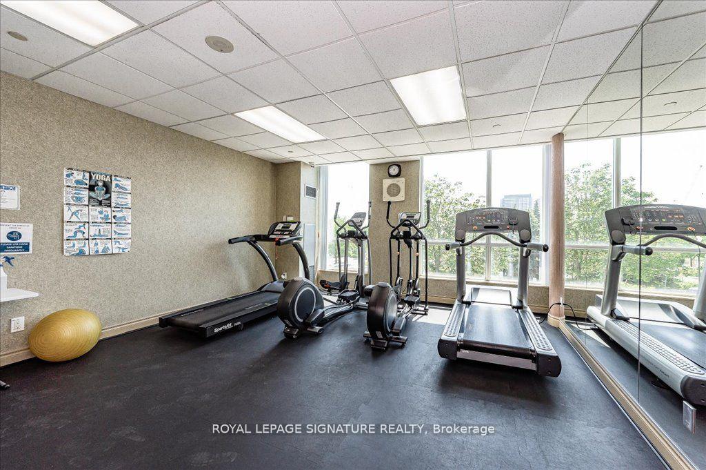 1 Bedroom Condo at 2545 Erin Centre, Mississauga For sale