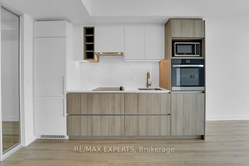 319 Jarvis Street 3307