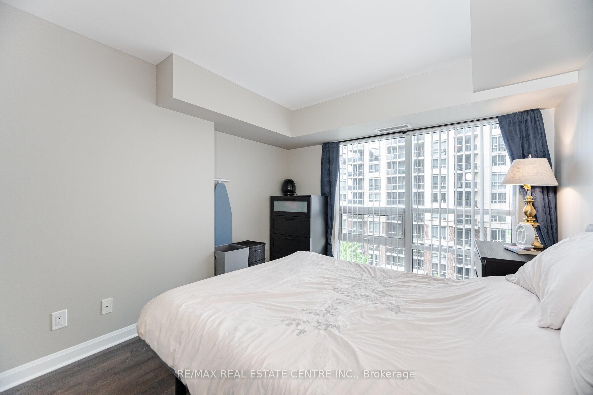 1 Bedroom Condo at 1 Michael Power, Toronto For sale