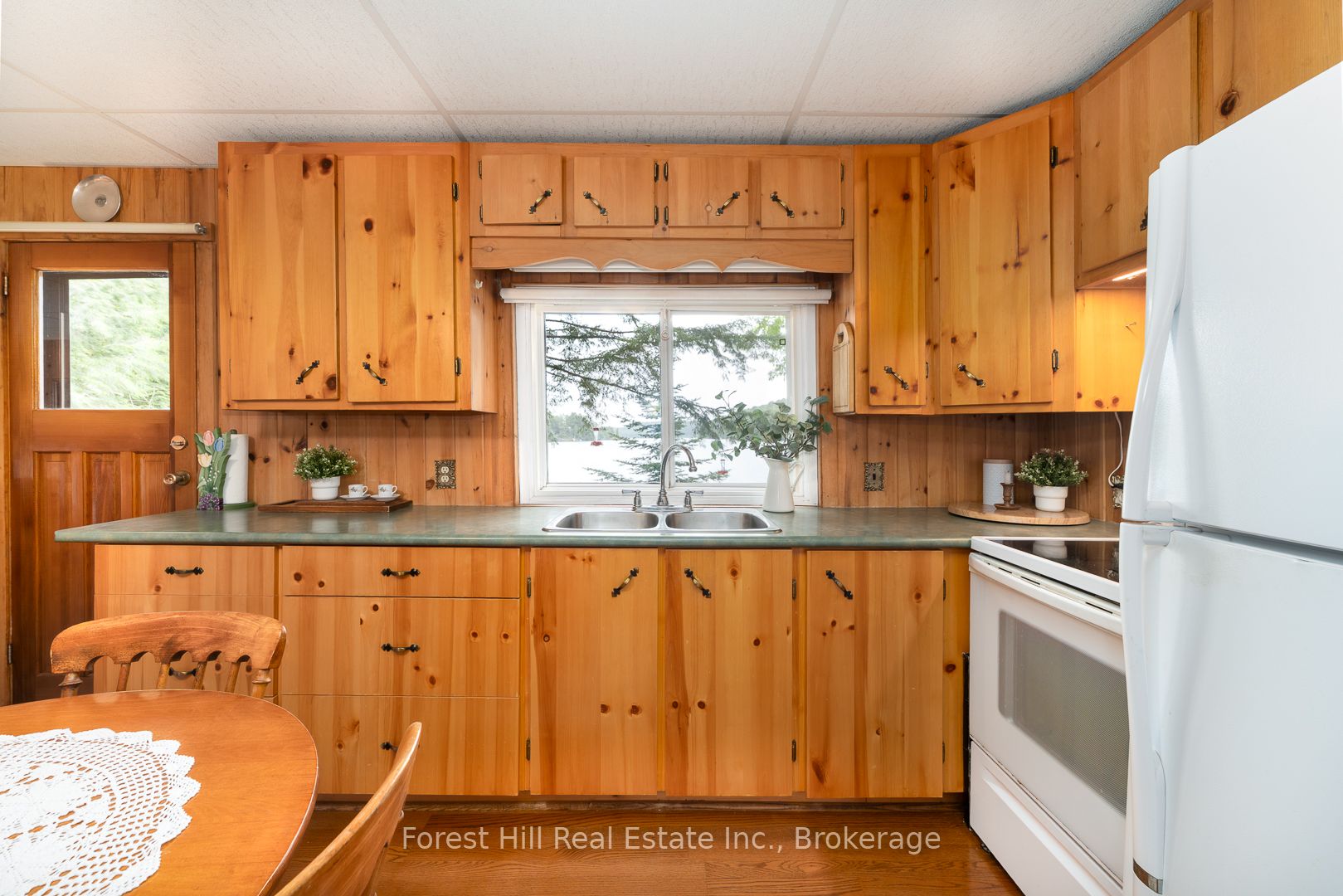 1147 Tock Lane