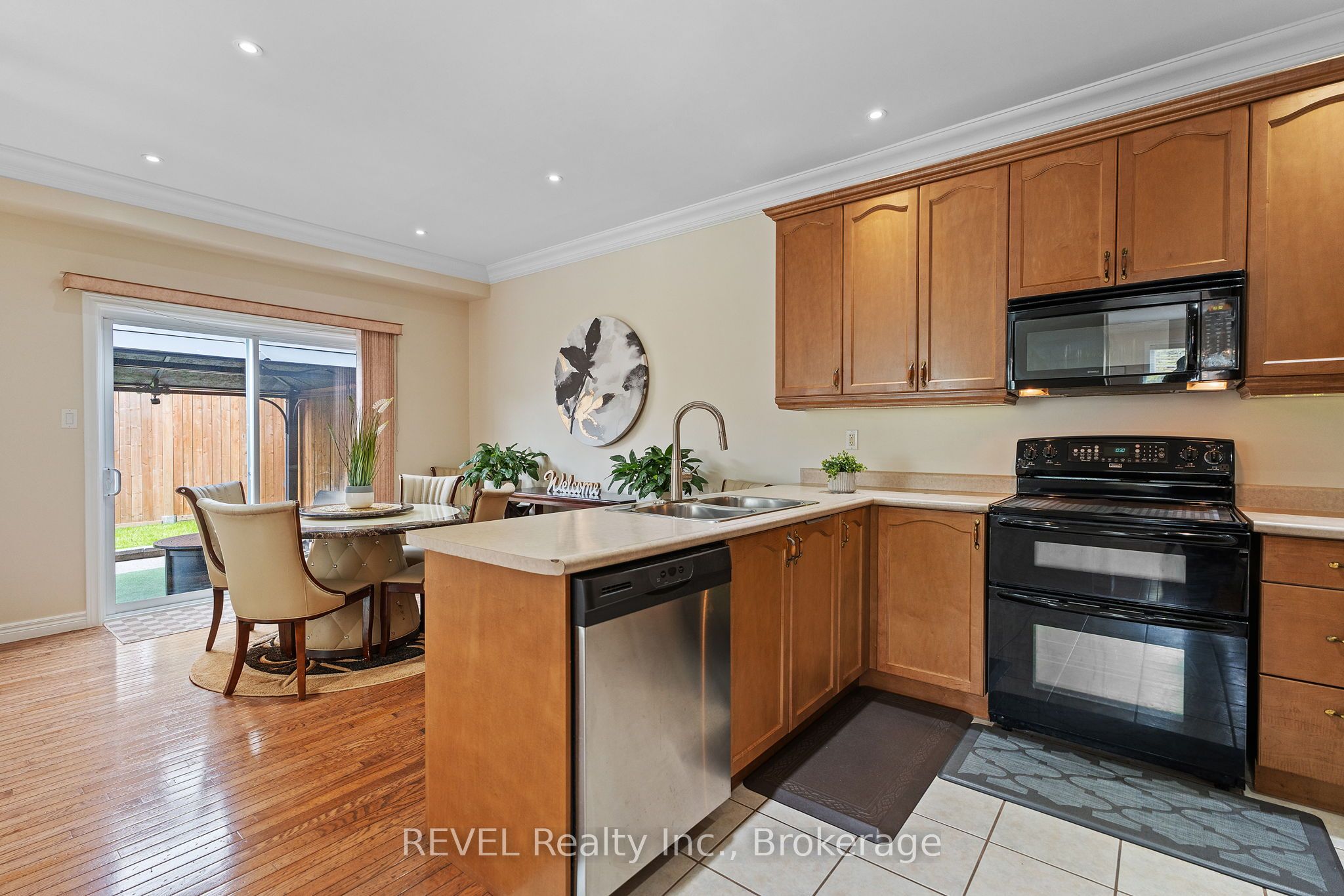 42 Vinifera Drive