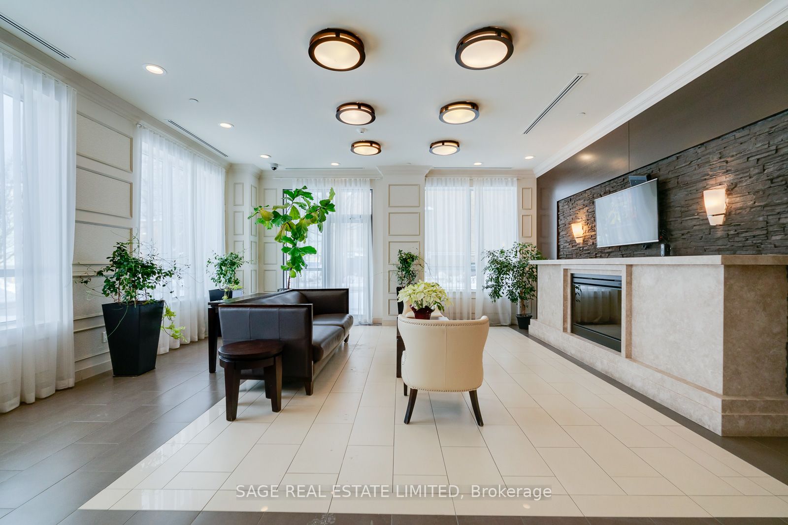 35 Saranac Boulevard, #311