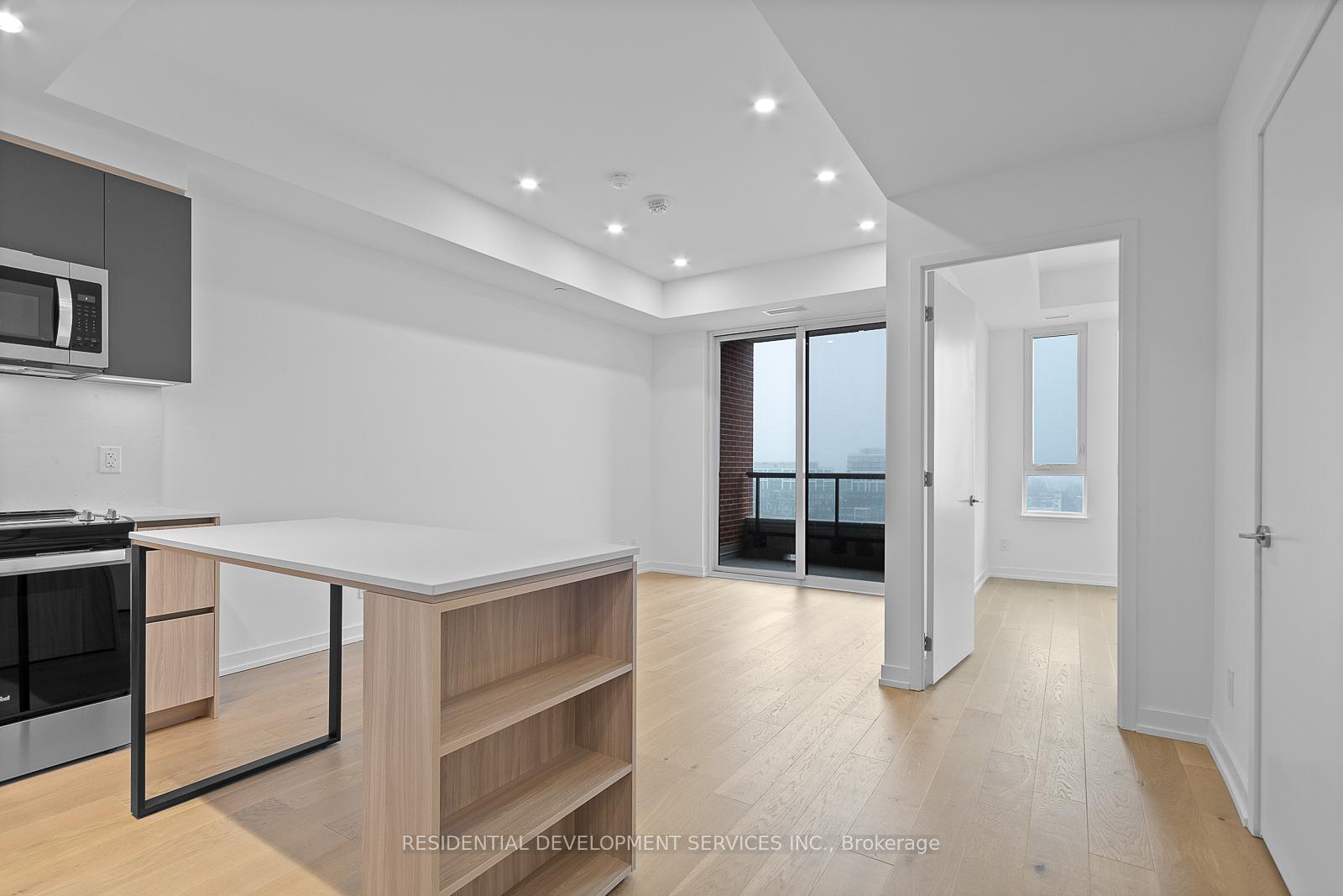 3 Bedrooms Condo at 3100 Keele,  Toronto For sale