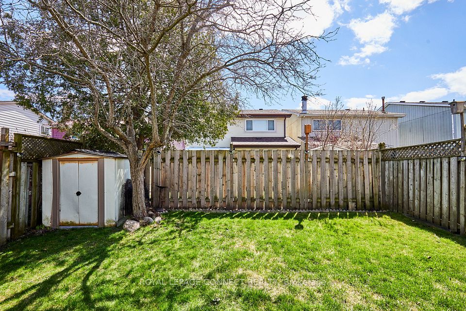 1583 Alwin Circle, Pickering, ON L1V 2W1