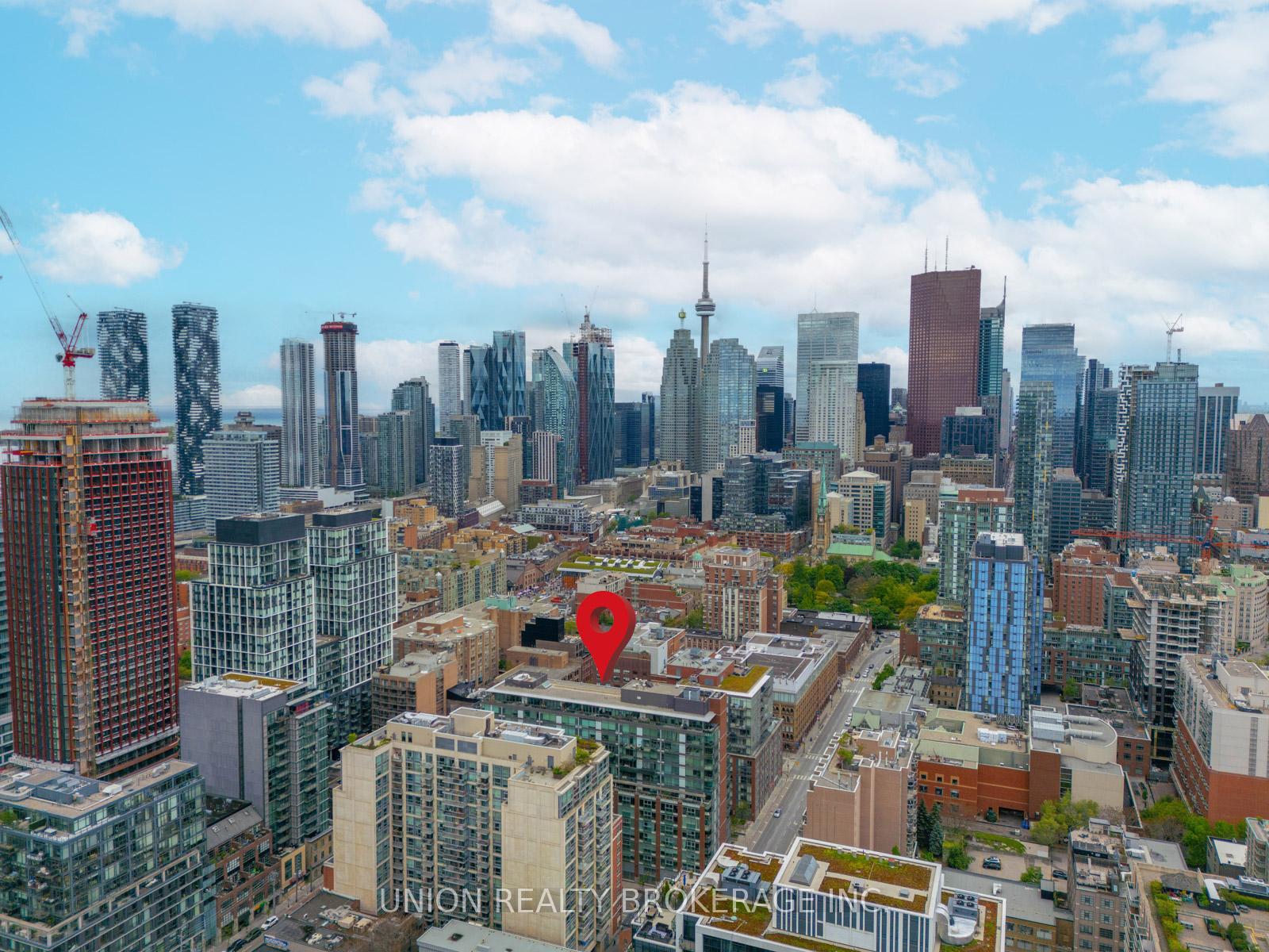 2 Bedrooms Condo at 333 Adelaide, Toronto For sale