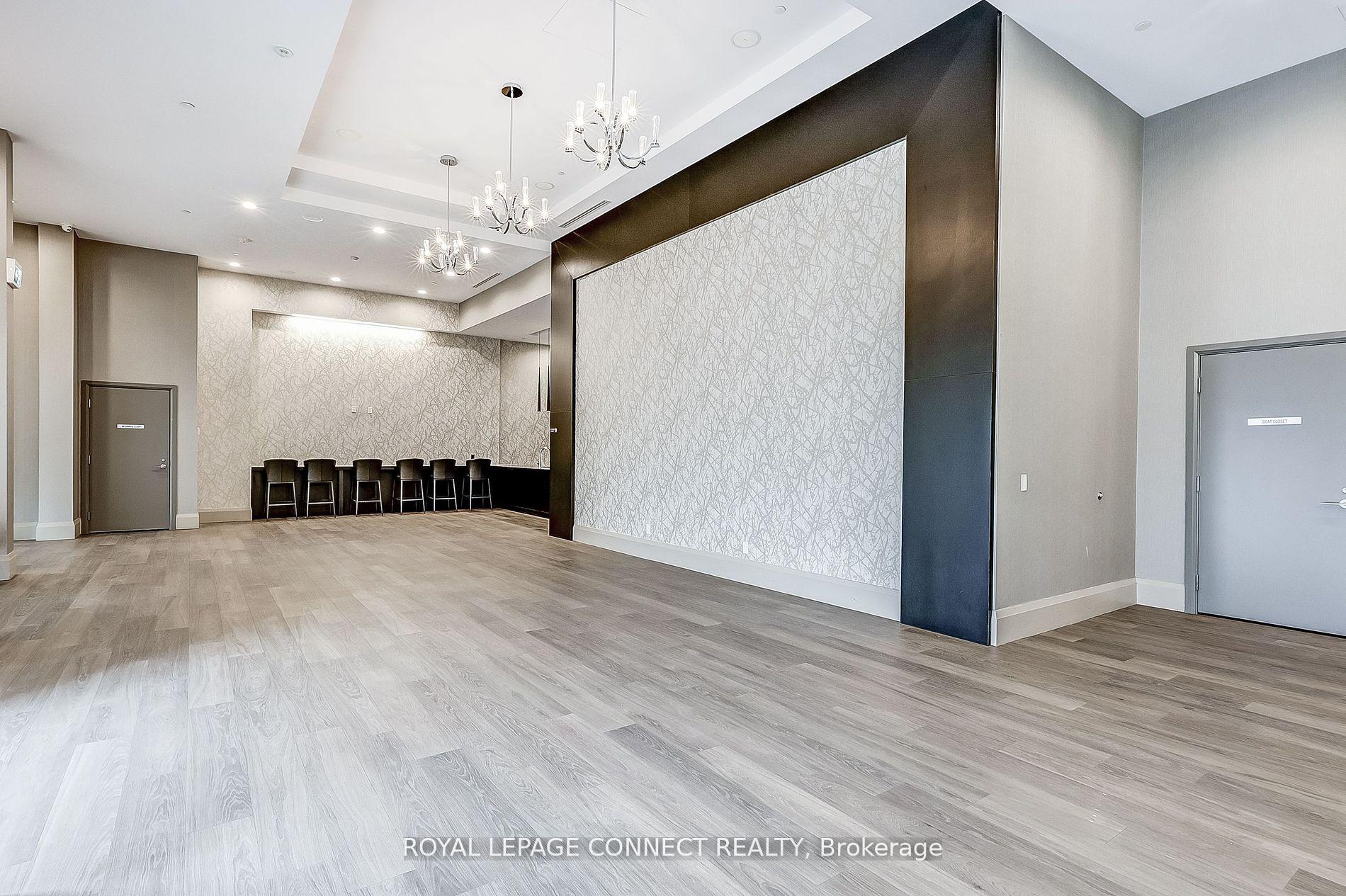 1 Bedroom Condo at 8 Trent, Toronto For sale
