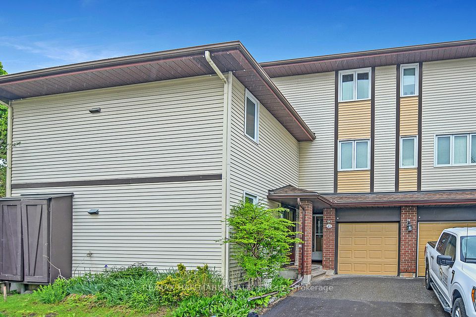 43 Haxby