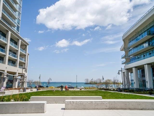 2 Bedrooms Condo at 80 Marine Parade, Toronto For sale