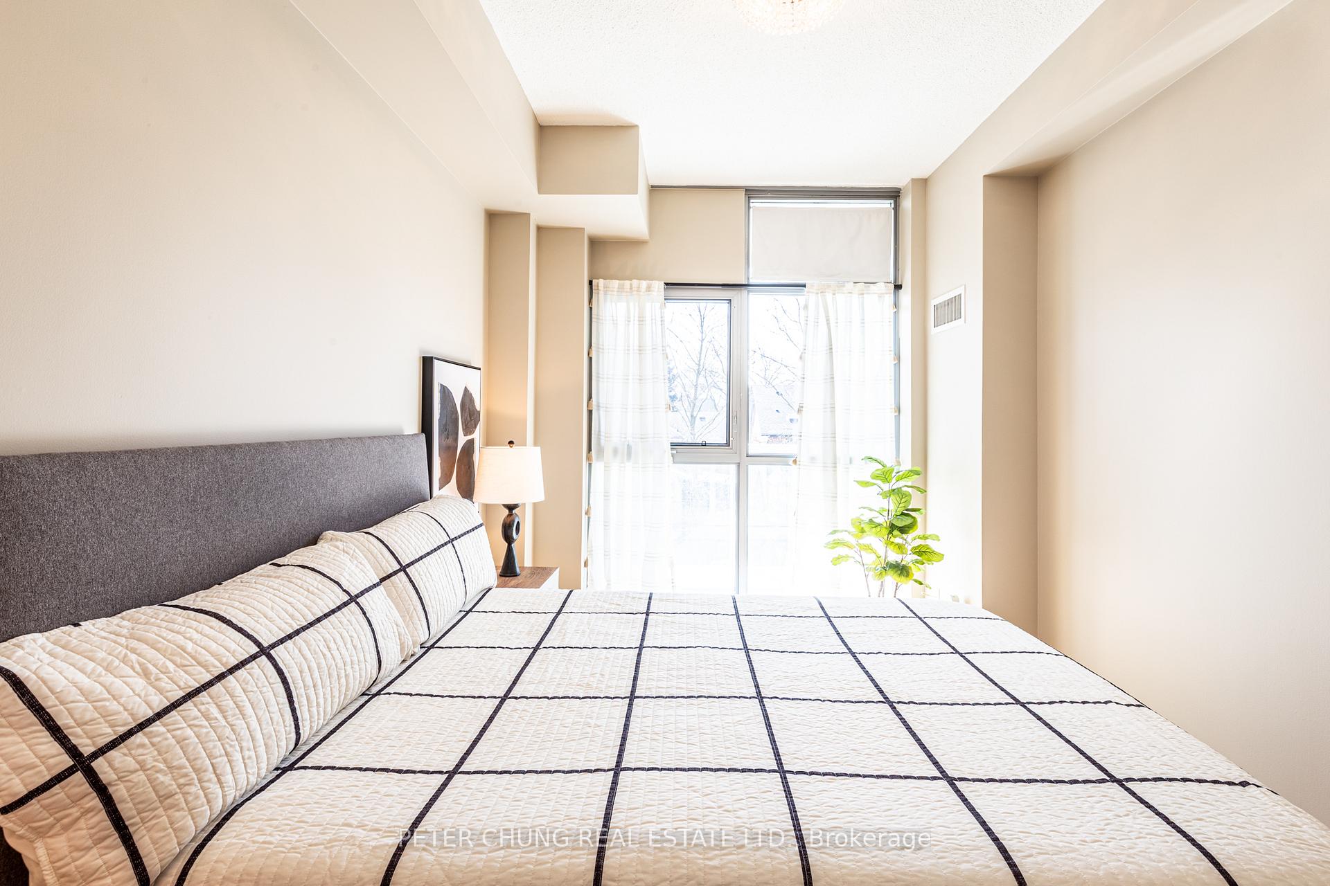 2 Bedrooms Condo at 601 Kingston,  Toronto For sale