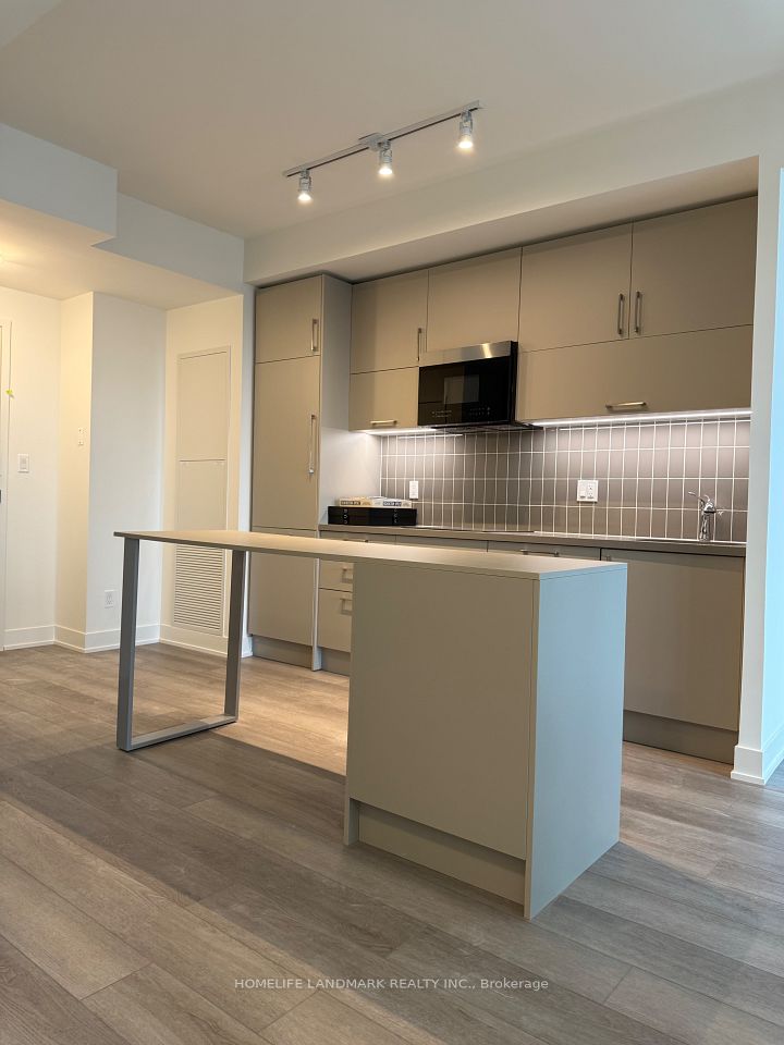 56 Andre De Grasse Street