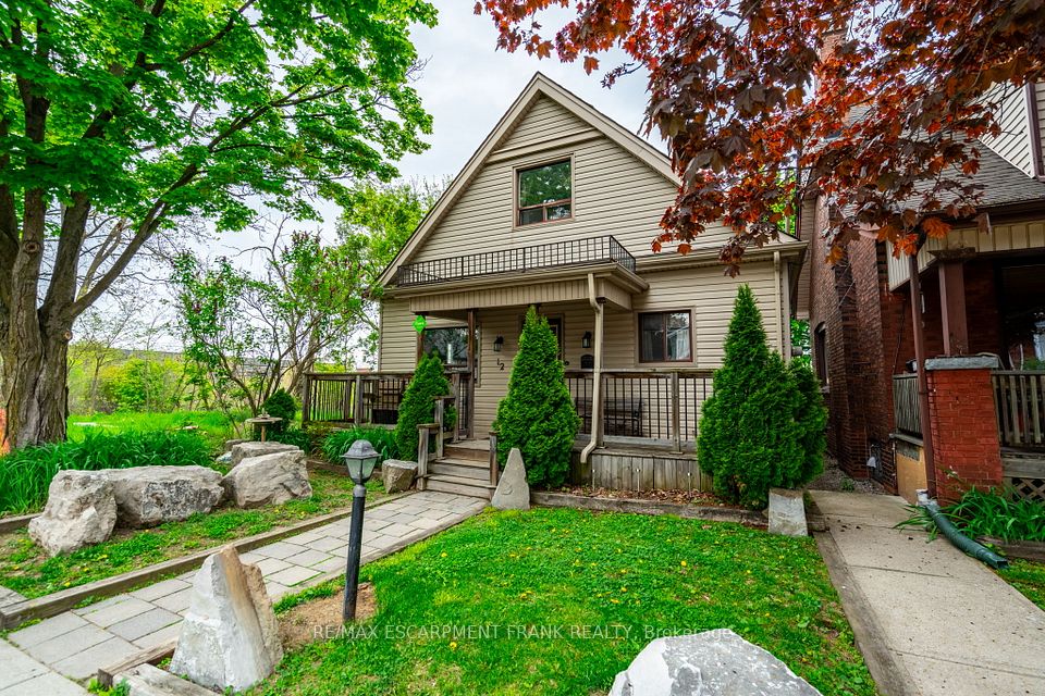 12 Rossmore