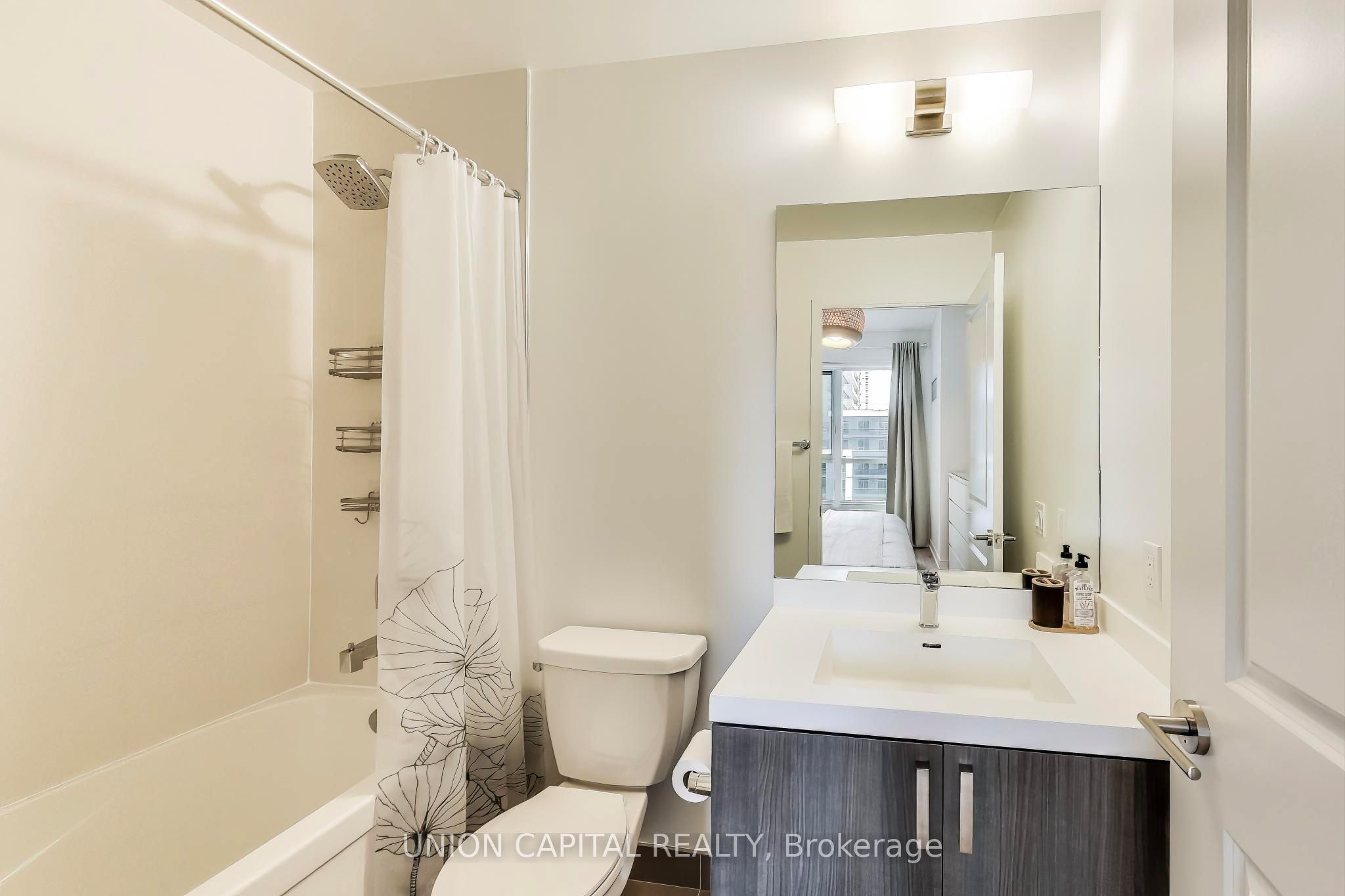 8 Nahani Way, #619