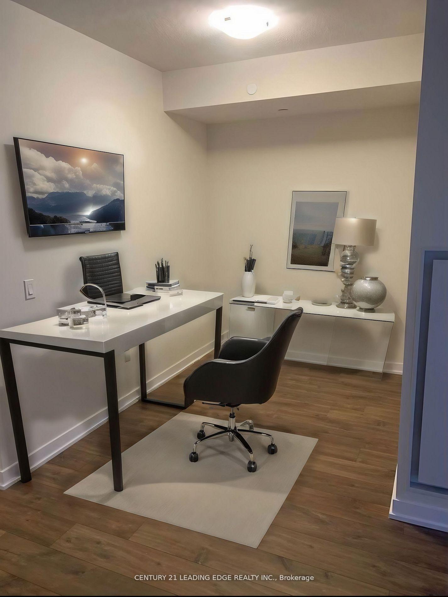 2 Bedrooms Condo at 99 John, Toronto For sale
