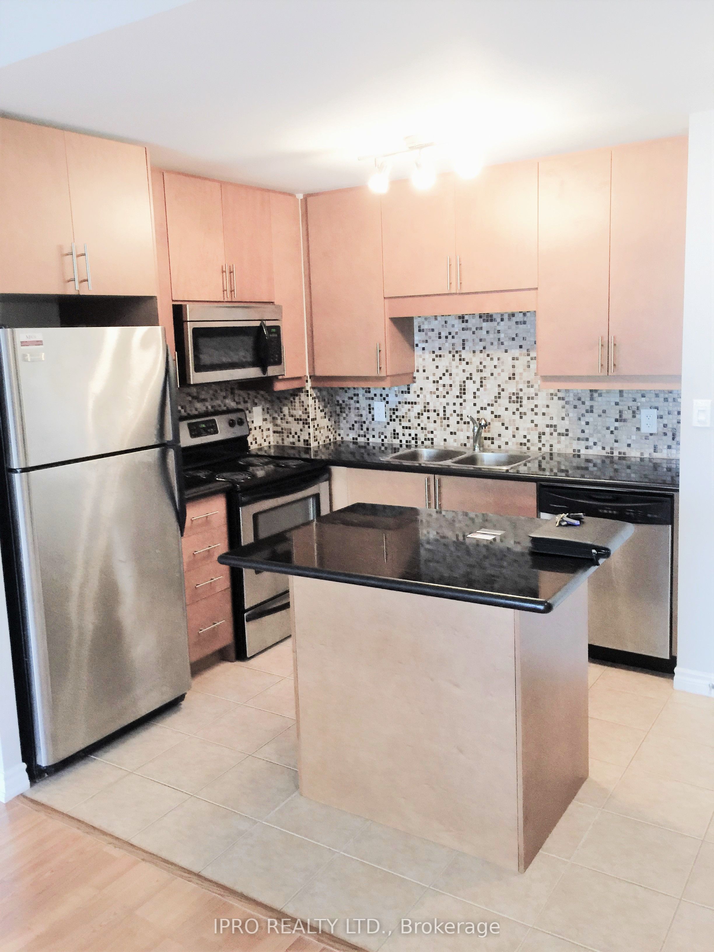 135 Wynford Drive, #409